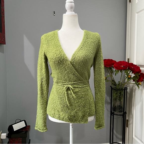 NEW Moda Intl Chenille Wrap Tie Fitted Wool Acrylic Plunge Neck Sweater XS NWOT - Picture 16 of 16